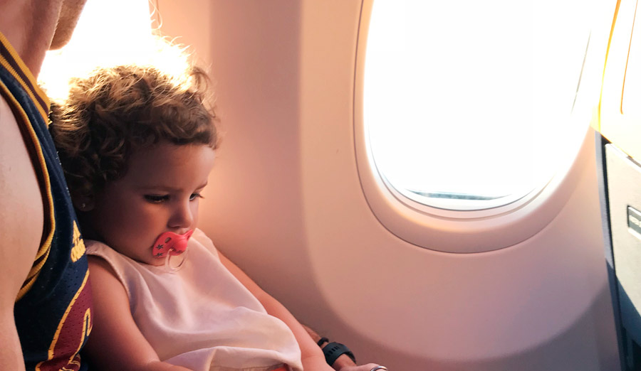 viajar con bebes en Ryanair